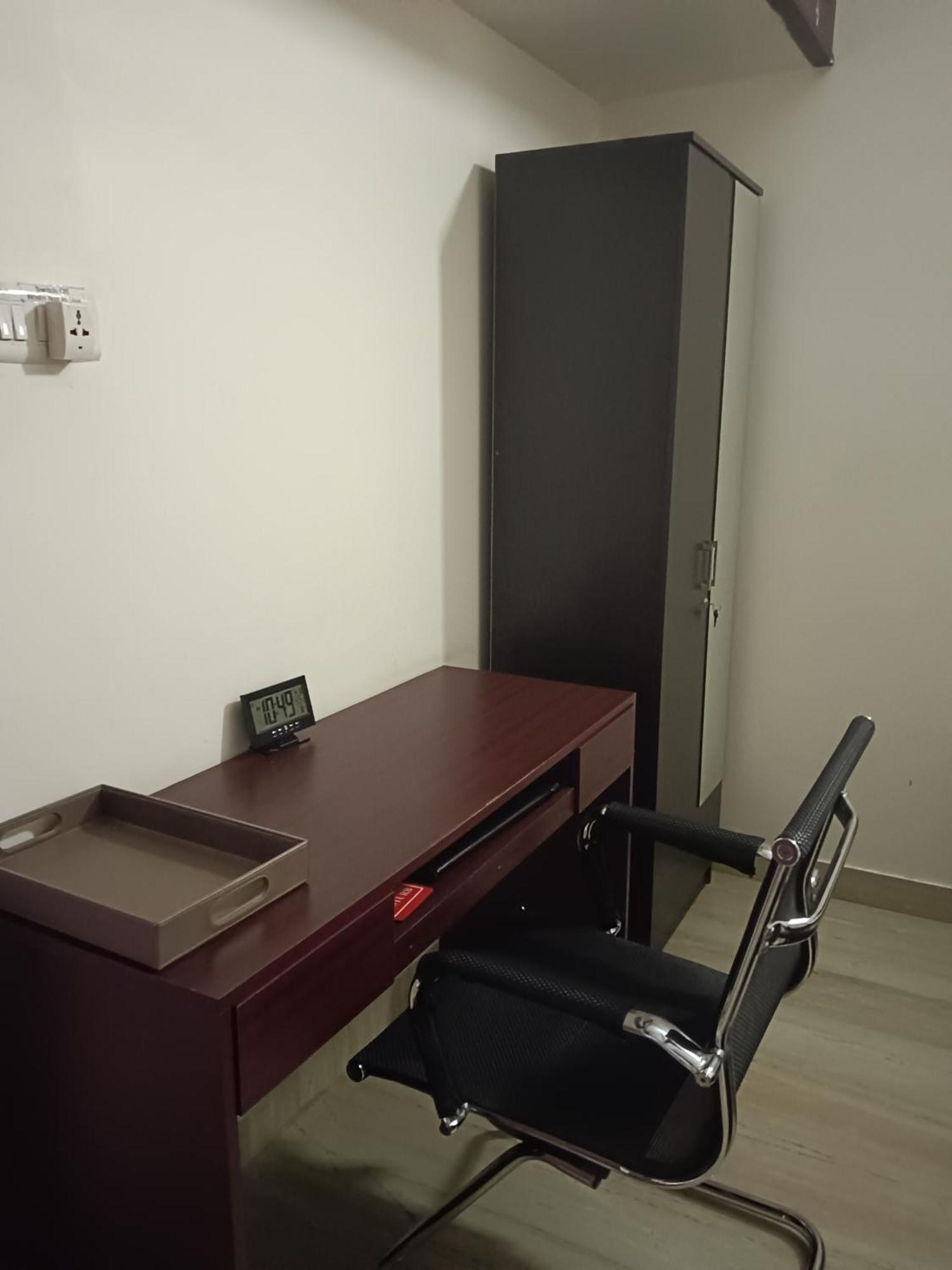 Iris Comfort Inn Csennai Kültér fotó